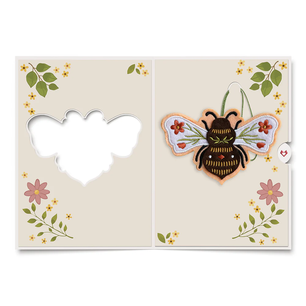 Botanical Bee HeartFelt Charm Card™ - Image 6