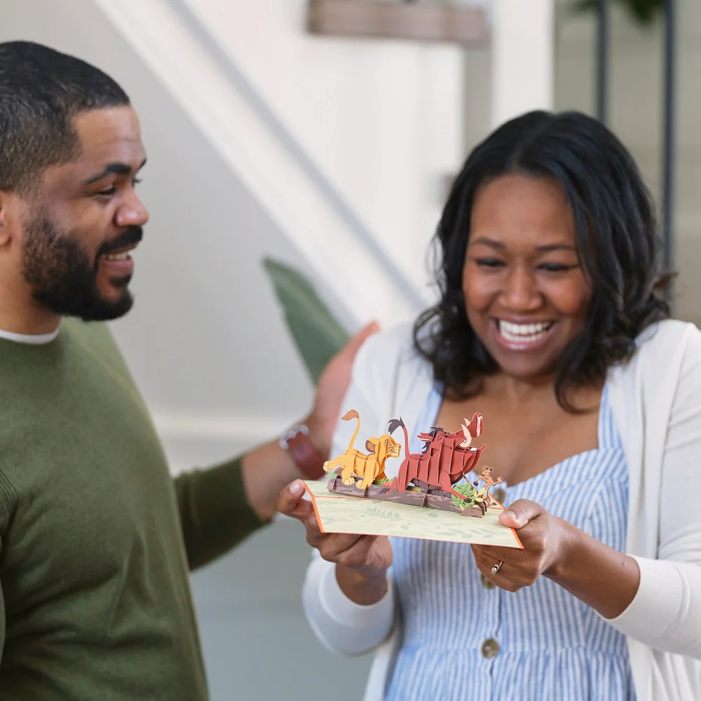 Disney's The Lion King Wild Birthday Pop-Up Card - Image 8