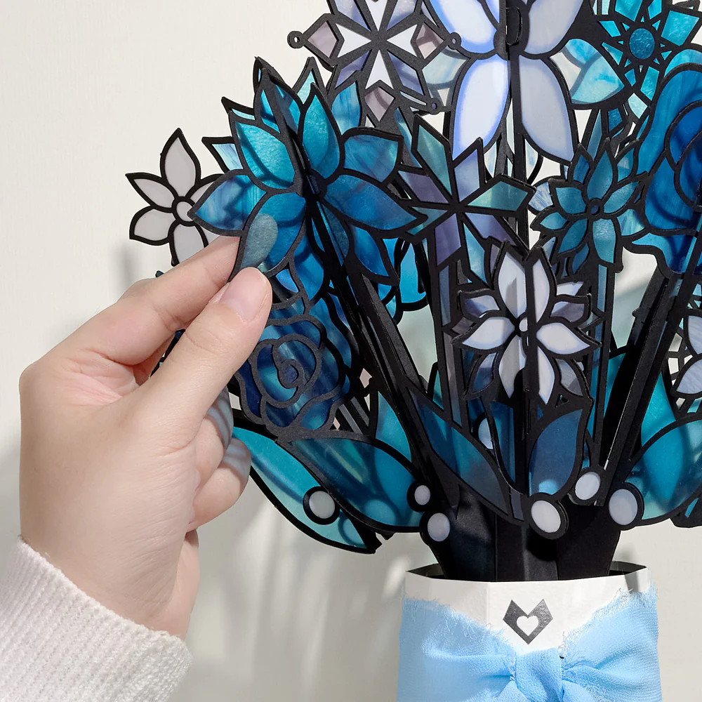 Let It Snow Suncatcher Card & Pop-Up Bouquet Bundle - Image 5