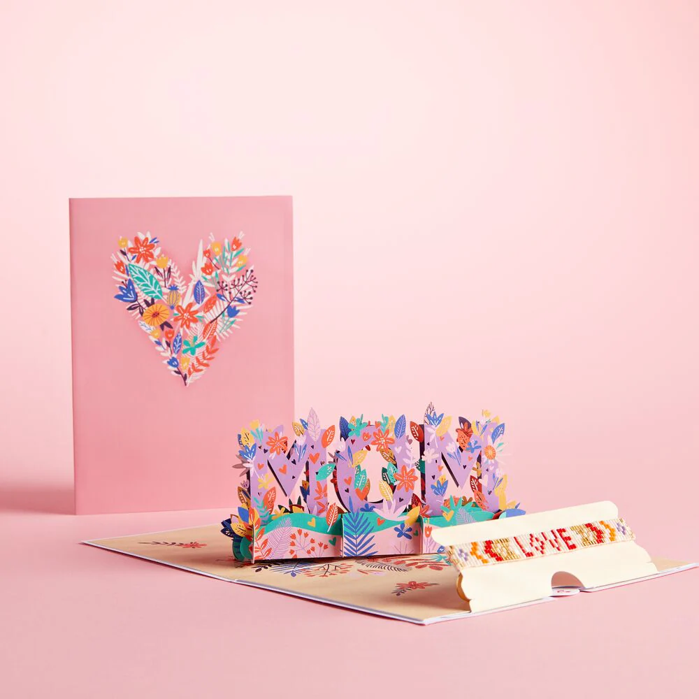 Love for Mom Vibrant Card with Bracelet - Image 2