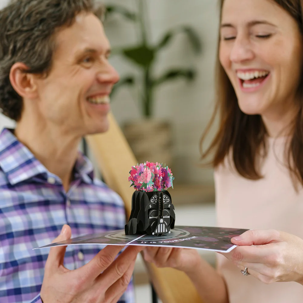 Star Wars™ Darth Vader™ Mother’s Day Pop-Up Card - Image 5
